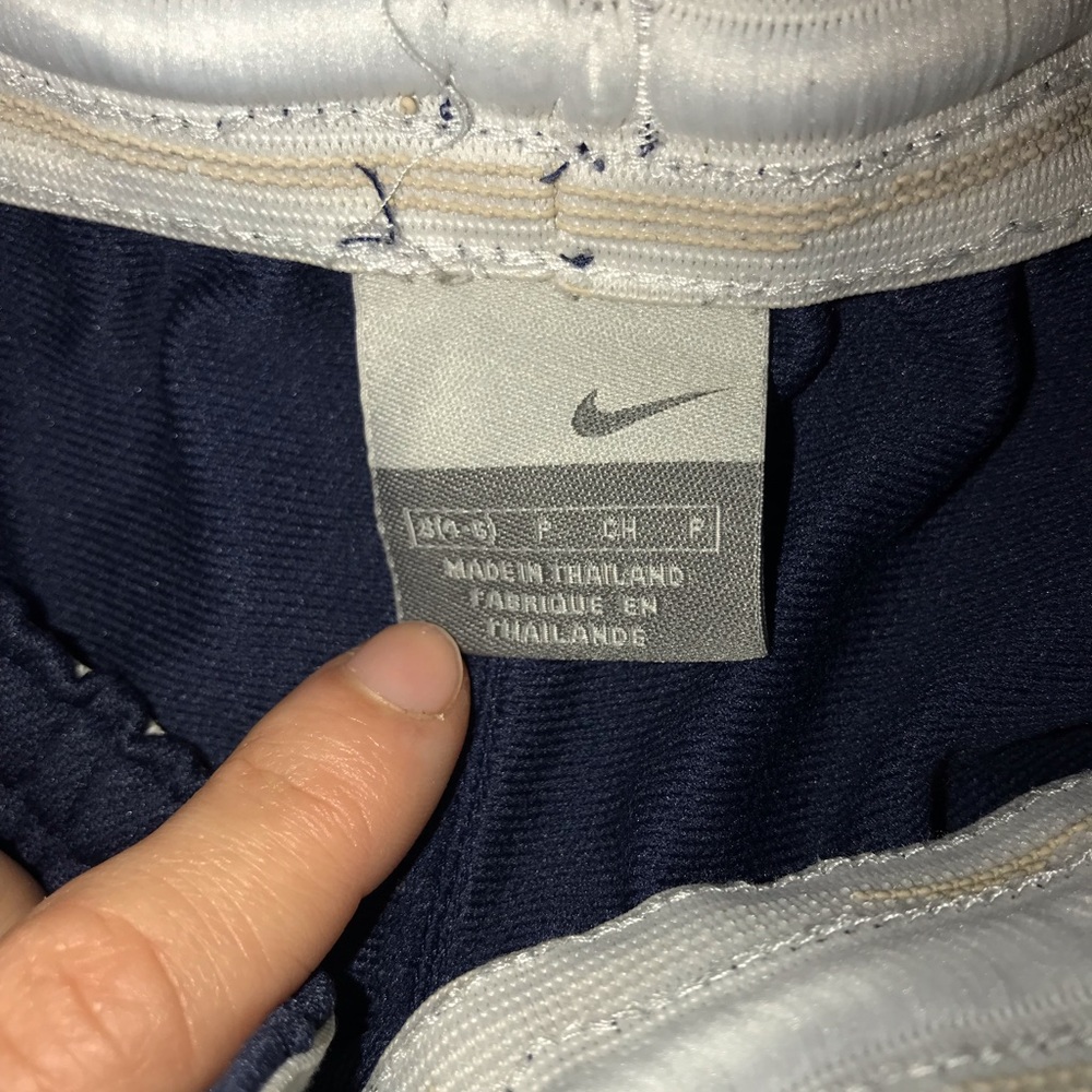 2 pairs Nike shorts - Picture 2 of 7